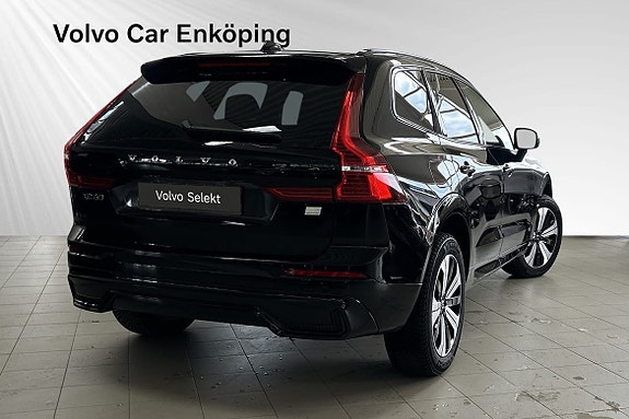 Volvo XC60 5 of 30