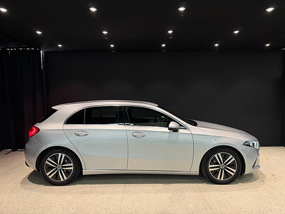 Mercedes-Benz A200 6 of 16