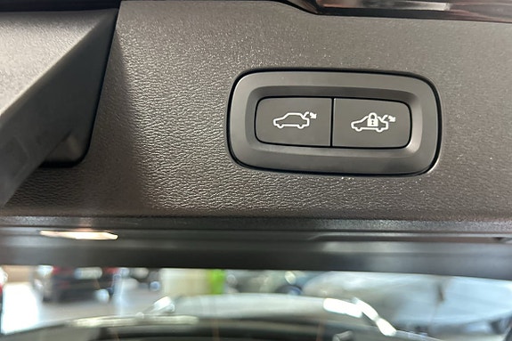 Volvo V60 17 of 30