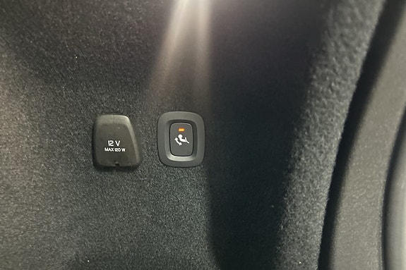 Volvo V60 14 of 30