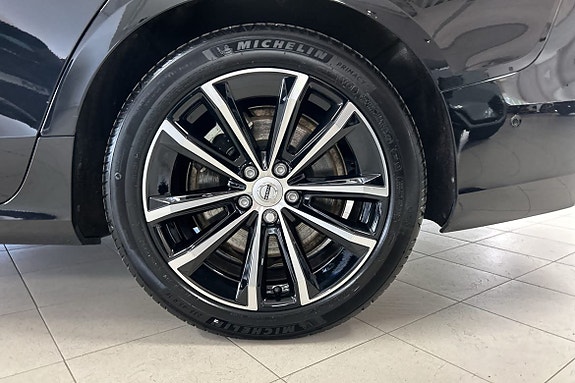 Volvo V60 18 of 30