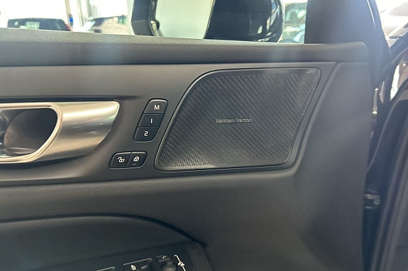 Volvo V60 26 of 30