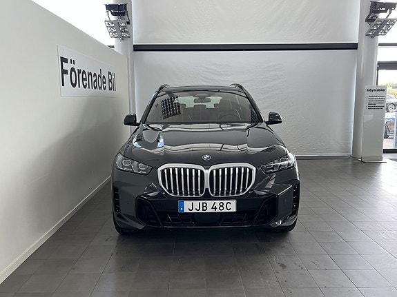 BMW X5 2 of 16