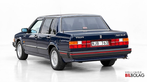 Volvo 740 7 of 25