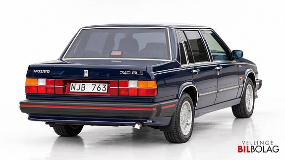 Volvo 740 5 of 25