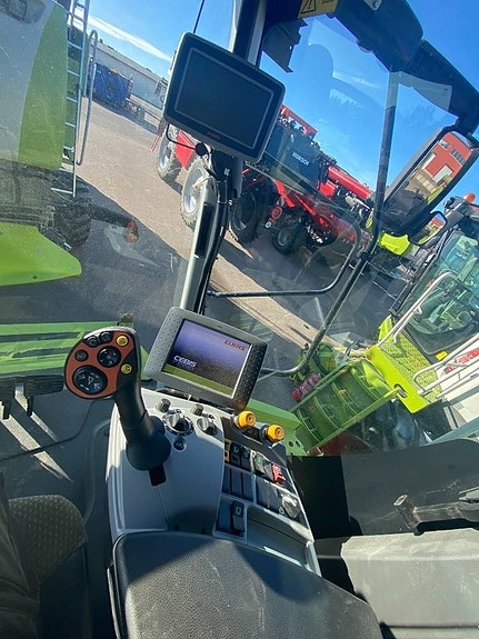 CLAAS Lexion 780 10 of 11