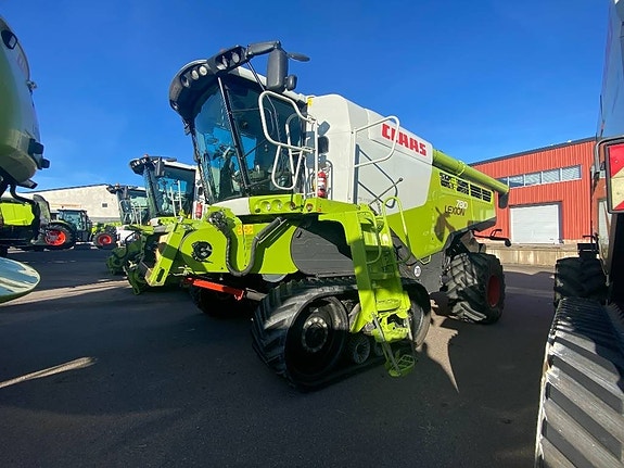 CLAAS Lexion 780 4 of 5