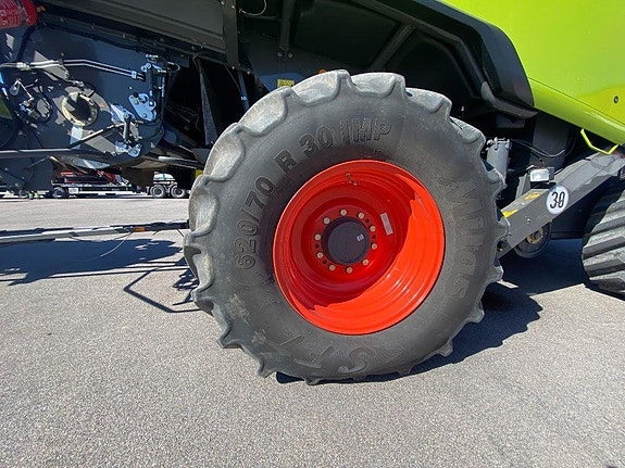 CLAAS Lexion 770 11 of 24