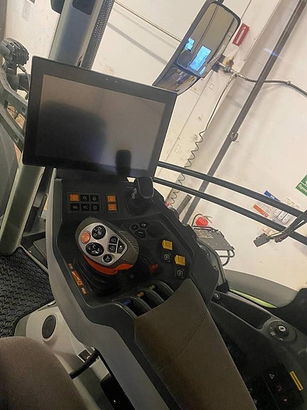 CLAAS Axion 870 Cmatic 7 of 7