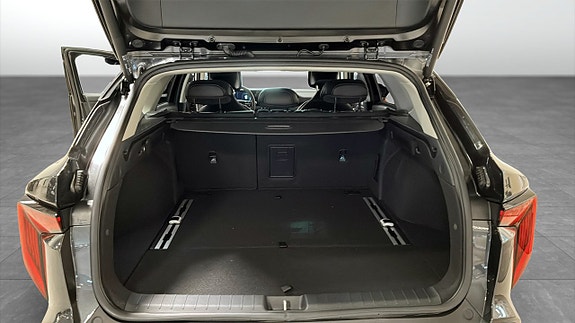 Kia K4 12 of 12