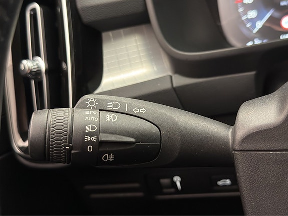 Volvo XC40 28 of 30