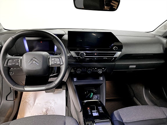 Citroen C4 X 9 of 17