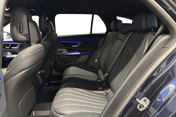 Mercedes-Benz E300 de 10 of 12