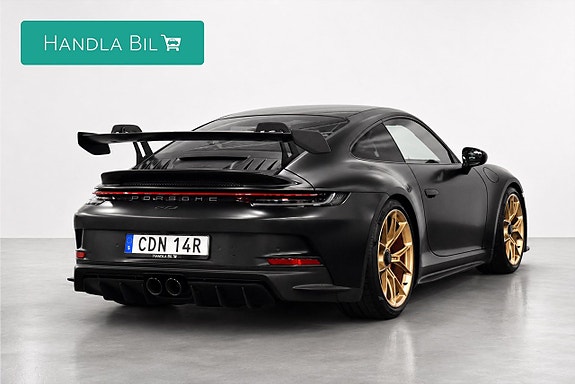 Porsche 911 4 of 5