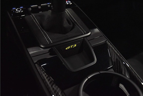 Porsche 911 22 of 27