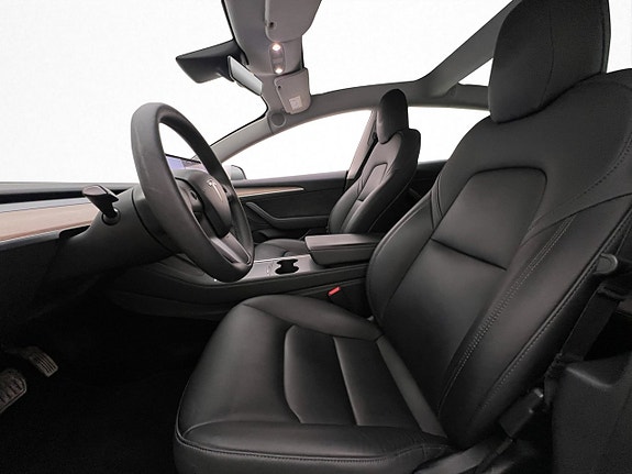 Tesla Model 3 12 of 30