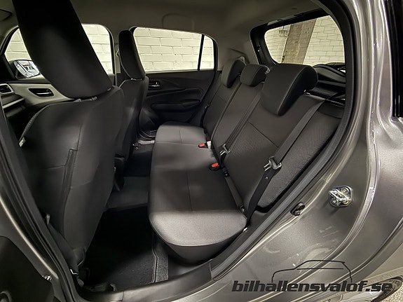 Suzuki Swift 6 of 13