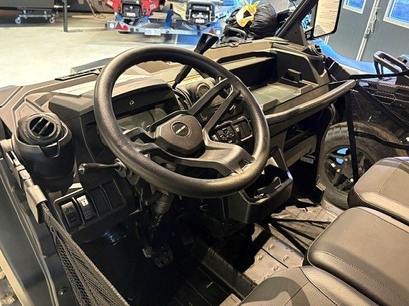 Can-Am Traxter XU T HD9 Dusty Navy T1b 6NSN 4 of 5