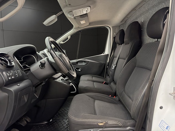 Opel Vivaro 14 of 27