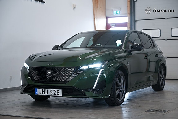 Peugeot 308 2 of 5