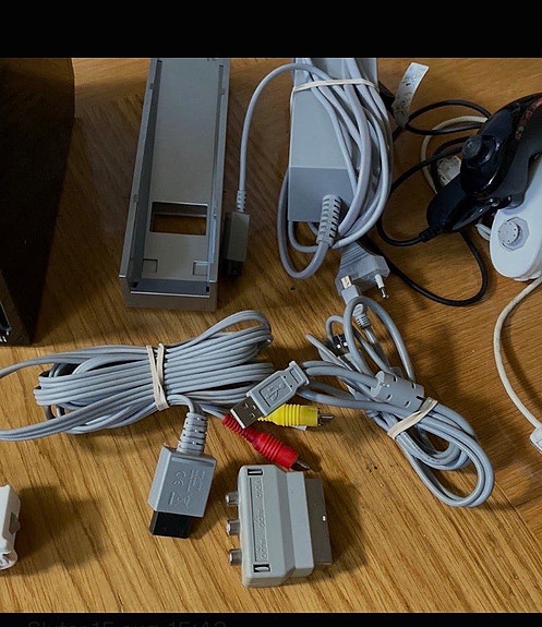 Product image 2 of 12