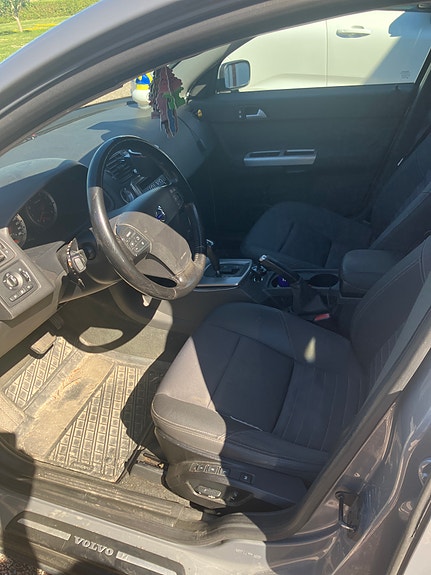 Volvo V50 7 of 8