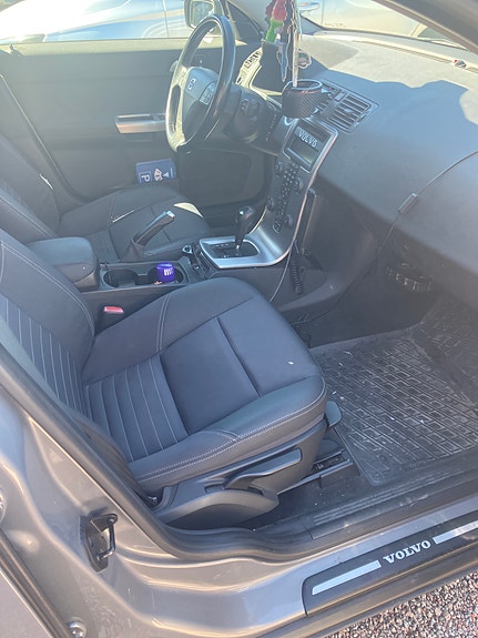 Volvo V50 6 of 8
