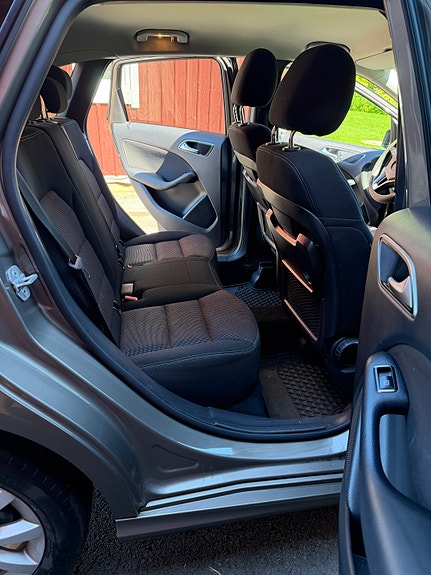 Mercedes-Benz B180 14 of 20