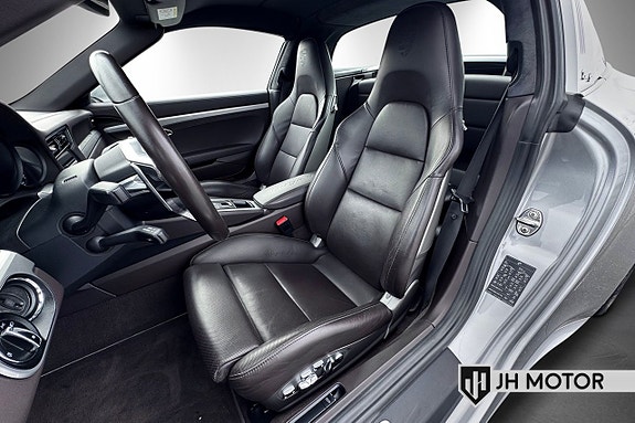 Porsche 911 Targa 4 19 of 28