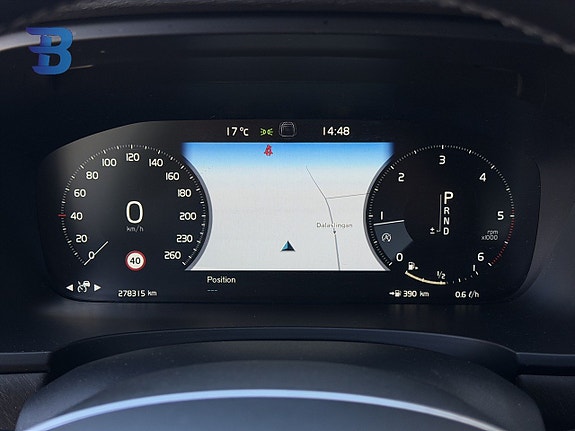 Volvo V90 Cross Country 10 of 18