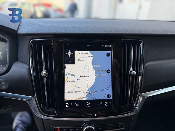 Volvo V90 Cross Country 11 of 18
