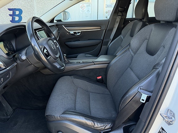 Volvo V90 Cross Country 6 of 18