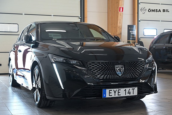 Peugeot 308 3 of 5