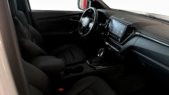 Isuzu D-max 3 of 12