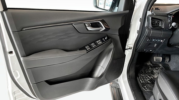 Isuzu D-max 11 of 12