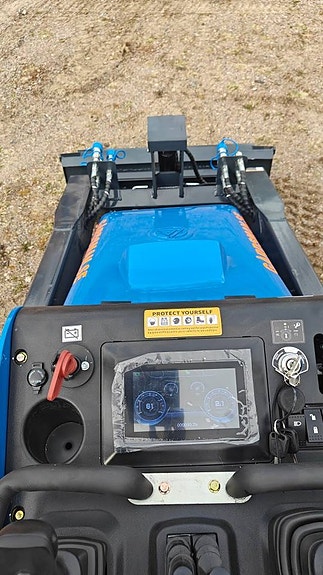Skid Steer Rippa RS06-3 PRO 9 of 12