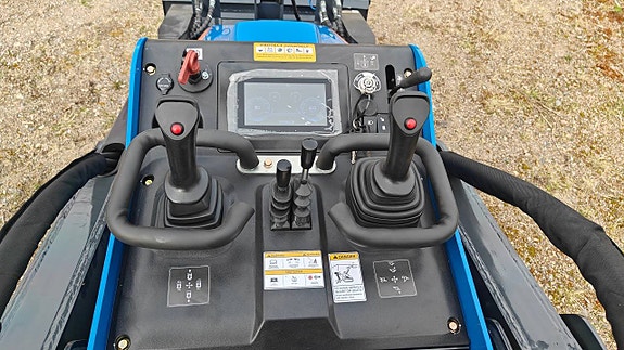 Skid Steer Rippa RS06-3 PRO 8 of 12