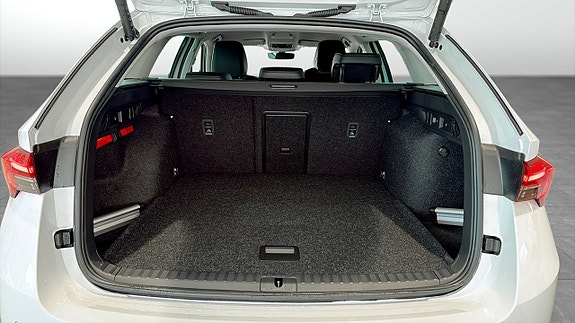 Skoda Octavia 9 of 10
