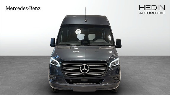 Mercedes-Benz Sprinter 319 8 of 12