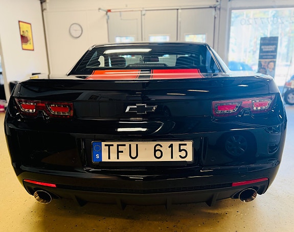 Chevrolet Camaro SS 7 of 19