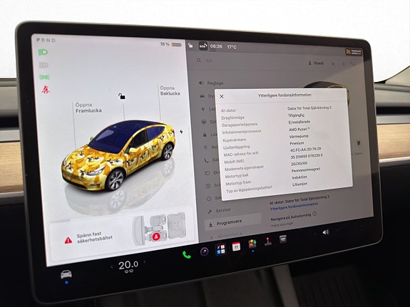 Tesla Model Y 24 of 30
