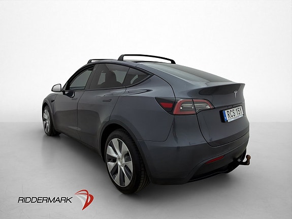 Tesla Model Y 6 of 30