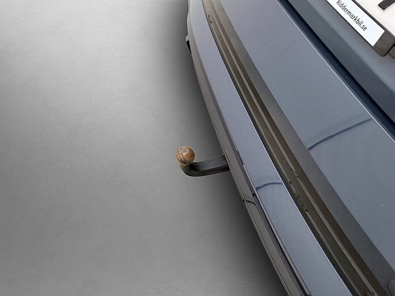 Audi e-tron 10 of 30