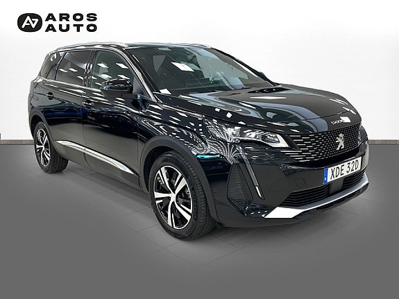 Peugeot 5008 3 of 5