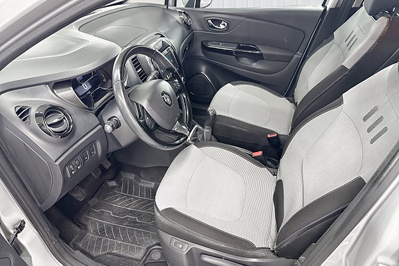 Renault Captur 15 of 19
