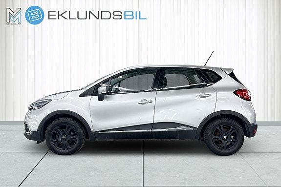 Renault Captur 3 of 5
