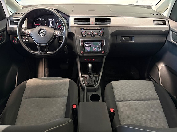 Volkswagen Caddy Maxi 10 of 22