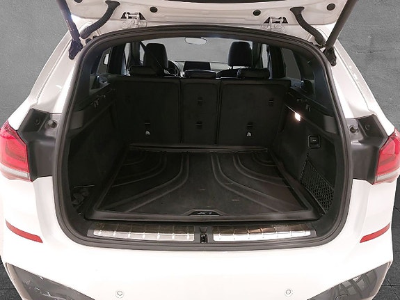 BMW X1 4 of 5