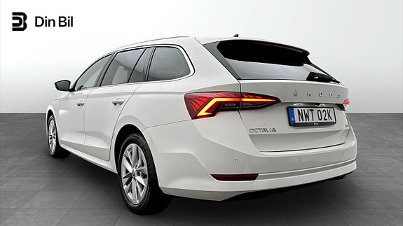Skoda Octavia 3 of 5
