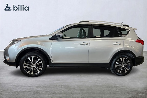 Toyota RAV4 3 of 5